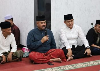Bupati Kukar Safari Subuh di Musholla Al Mubarok, Ajak Jamaah Makmurkan Masjid