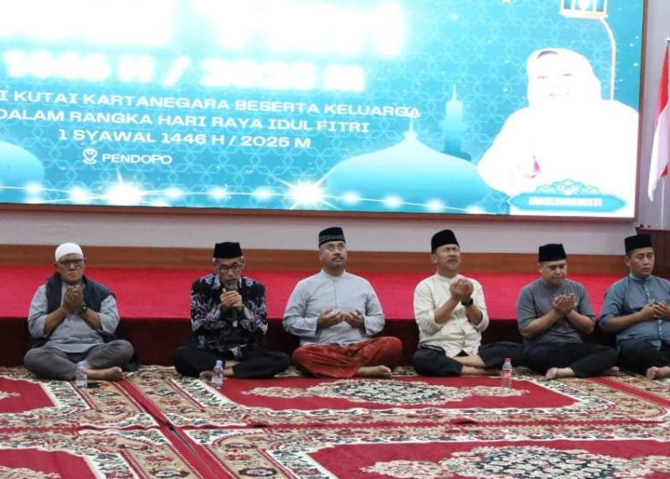 Takbir Bergema, Bupati Kukar Pimpin Pelepasan Pawai Idulfitri