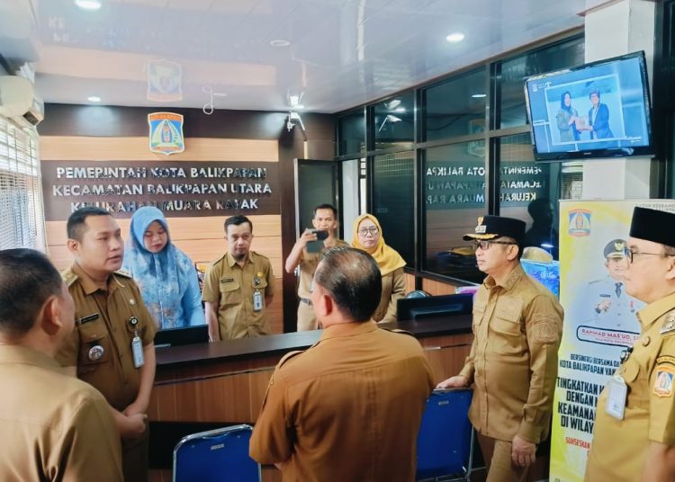 Hari Pertama Masuk Kerja, Rahmad Mas’ud Pastikan Pelayanan Publik Berjalan Optimal