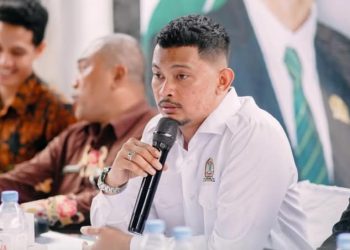 Warga Marga Sari Keluhkan Air Bersih, Ari Sanda Janji Kawal Hingga Tuntas