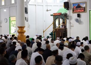 Idul Fitri di Tenggarong, Sunggono Sholat di Masjid Jami Adji Amir Hasanoeddin