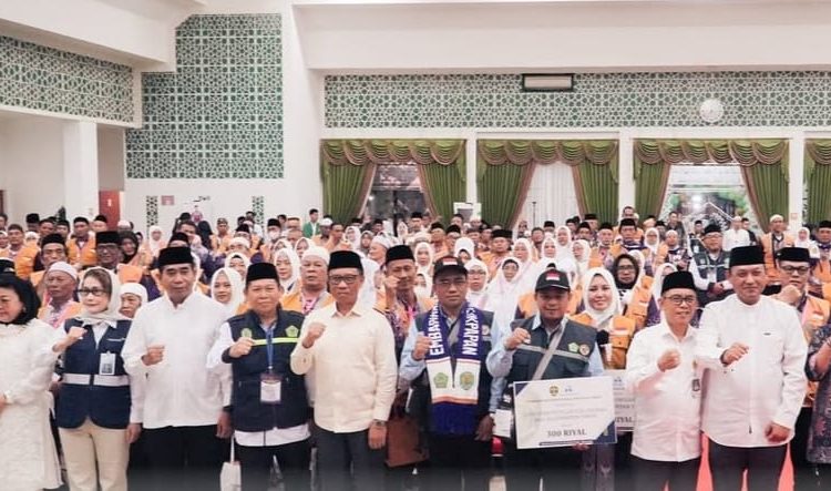 356 Jamaah Kloter Pertama Diberangkatkan, DPRD Balikpapan Beri Doa dan Dukungan