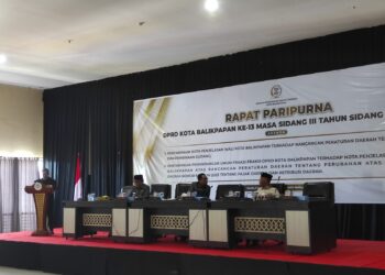 Fraksi PDIP Balikpapan Soroti Penegakan Sanksi dan Peningkatan Pelayanan Publik dalam Revisi Perda Pajak Daerah