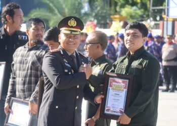 Polri Anugerahkan Penghargaan ke JMSI Balikpapan