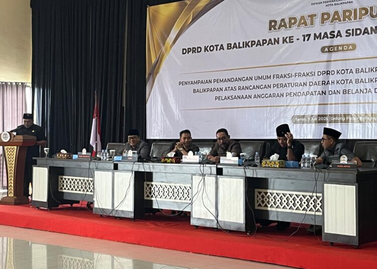 Fraksi PDI Perjuangan Soroti Sejumlah Isu Strategis di Pandangan Umum APBD Balikpapan 2024