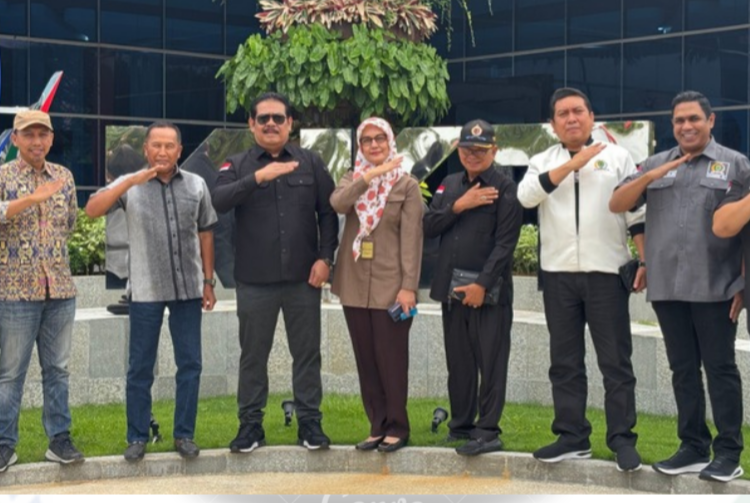 KKT Sambut Kunjungan DPRD Kaltim, Tinjau Percepatan Perbaikan Jalan Akses Pelabuhan