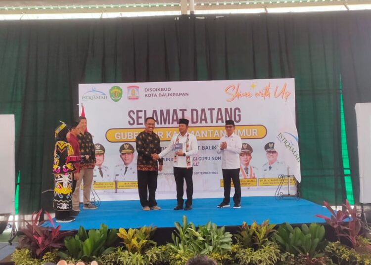 Wali Kota Balikpapan Apresiasi Program Insentif Guru Non ASN dan Tokoh Agama
