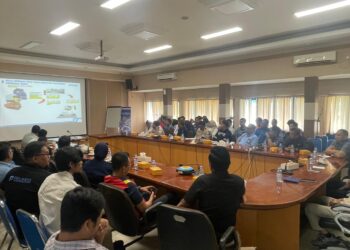 Anti Los Dol, Pelabuhan Semayang Terapkan Sistem Scan Tiket Kendaraan Kapal RoRo