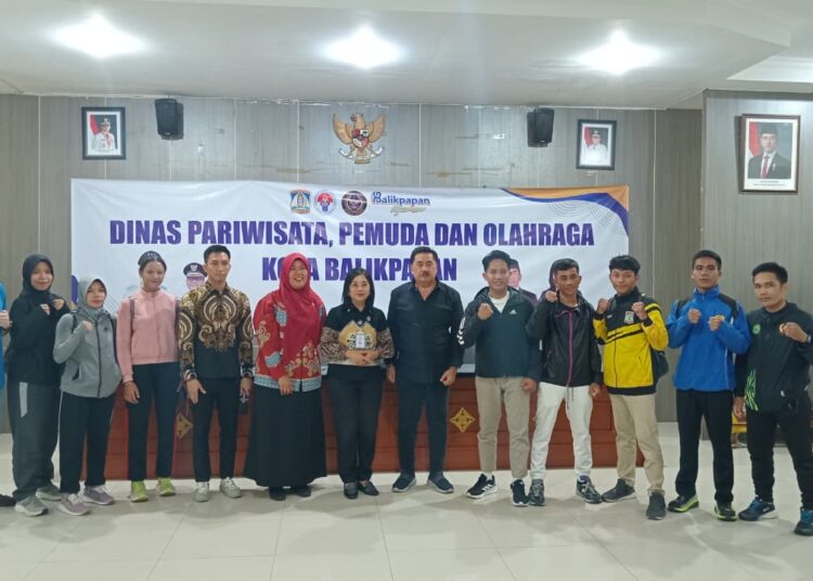 Atlet Tinju Balikpapan Siap Berlaga di Kejurnas Samarinda, Target Bawa Pulang Emas