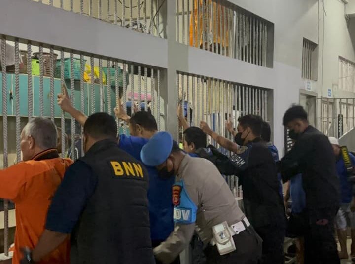Konsisten Lapas Balikpapan bersinergi dengan TNI,POLRI dan BNNK untuk melakukan Razia gabungan