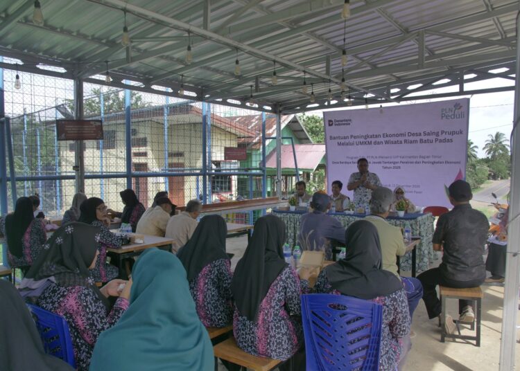 PLN UIP KLT Hadirkan Dampak Nyata Lewat Program Desa Berdaya Saing Prupuk