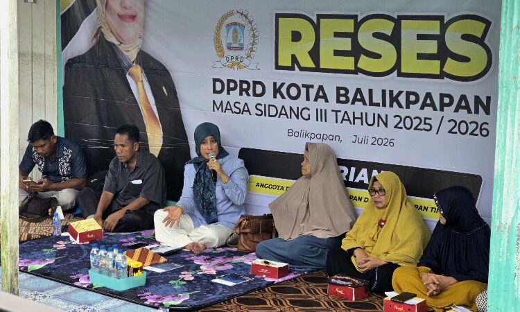 Warga Manggar Baru Keluhkan PJU Minim dan Banjir, Suriani Janji Kawal Aspirasi