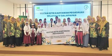 IIKP Pegadaian Balikpapan Salurkan Bantuan Pendidikan untuk 16 Siswa Berprestasi