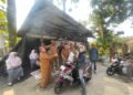 Bantu Kebutuhan Warga, Margomulyo Salurkan Beras untuk 980 KK